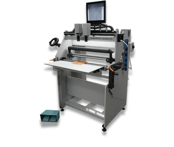 The VSOP Offset Mounter, an additional equipment for flexo printing, designed for precise mounting of offset plates.